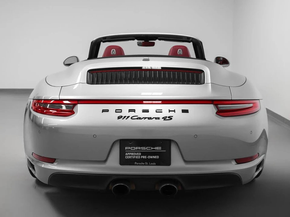 2017 Porsche 991 Carrera 4S - Image 13 of 31