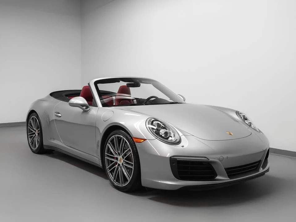 2017 Porsche 991 Carrera 4S - Image 12 of 31