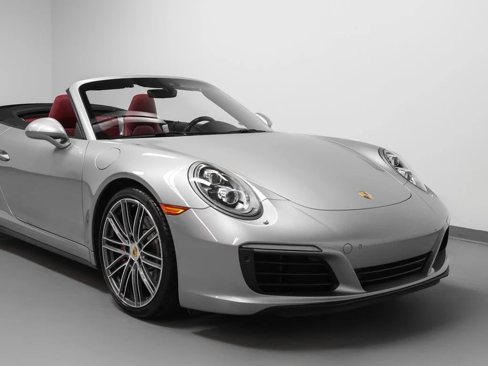 2017 Porsche 991 Carrera 4S - Image 11 of 31
