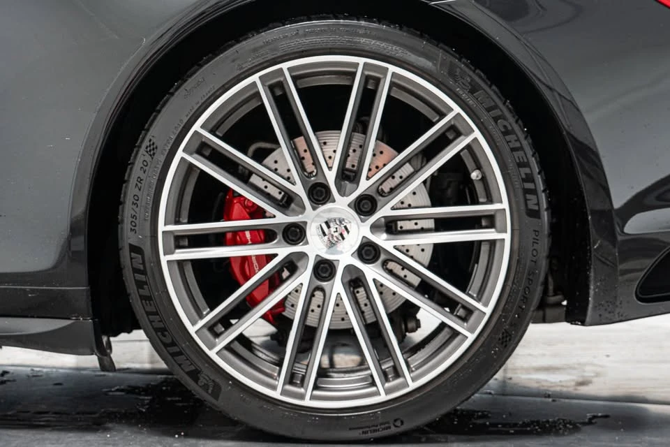 2017 Porsche 991 Carrera 4S - Image 7 of 15