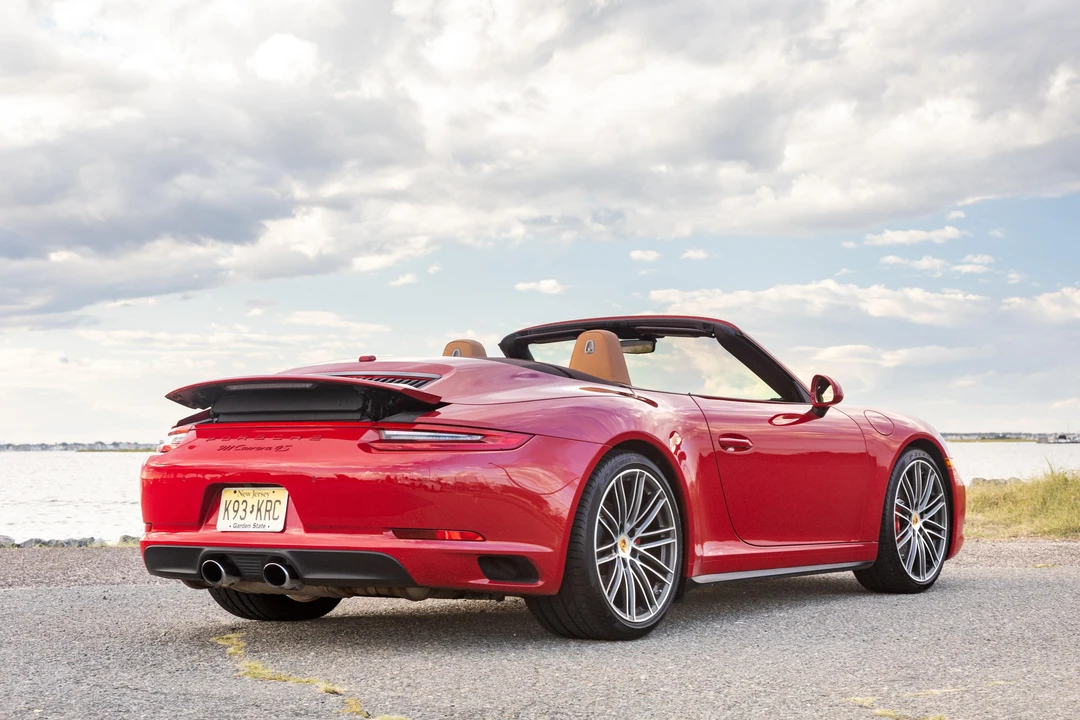 2017 Porsche 991 Carrera 4S - Image 4 of 31