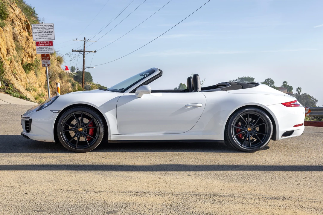 2017 Porsche 991 Carrera 4S - Image 6 of 31