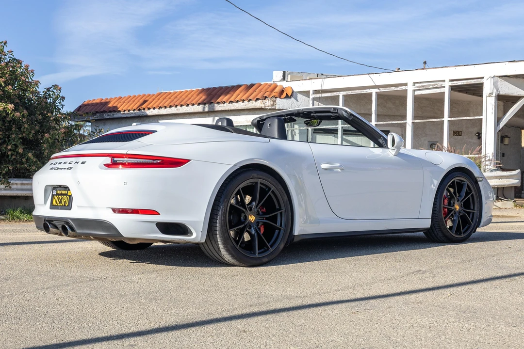 2017 Porsche 991 Carrera 4S - Image 7 of 31