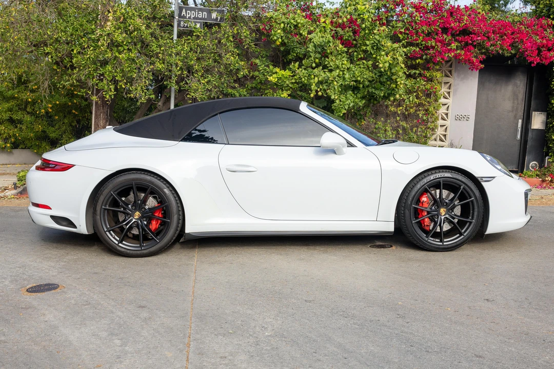 2017 Porsche 991 Carrera 4S - Image 3 of 31