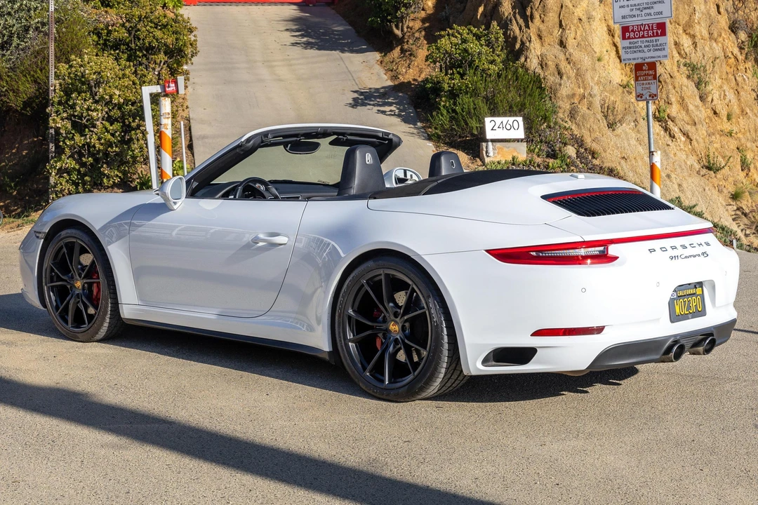 2017 Porsche 991 Carrera 4S - Image 4 of 31