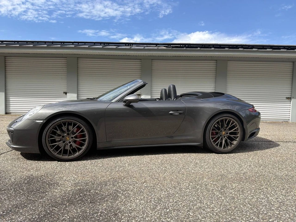 2017 Porsche 991 Carrera 4S - Image 2 of 5