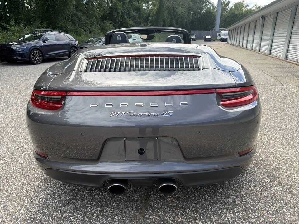 2017 Porsche 991 Carrera 4S - Image 4 of 5