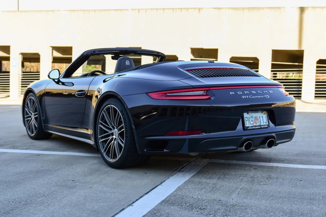2017 Porsche 991 Carrera 4S - Image 13 of 16