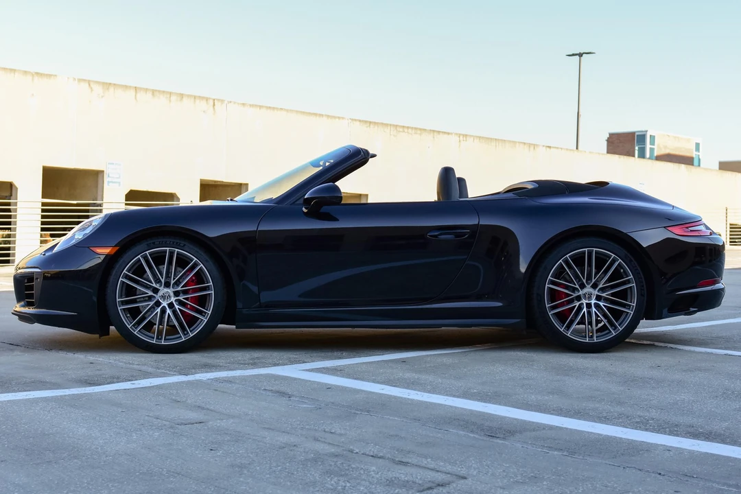 2017 Porsche 991 Carrera 4S - Image 10 of 16