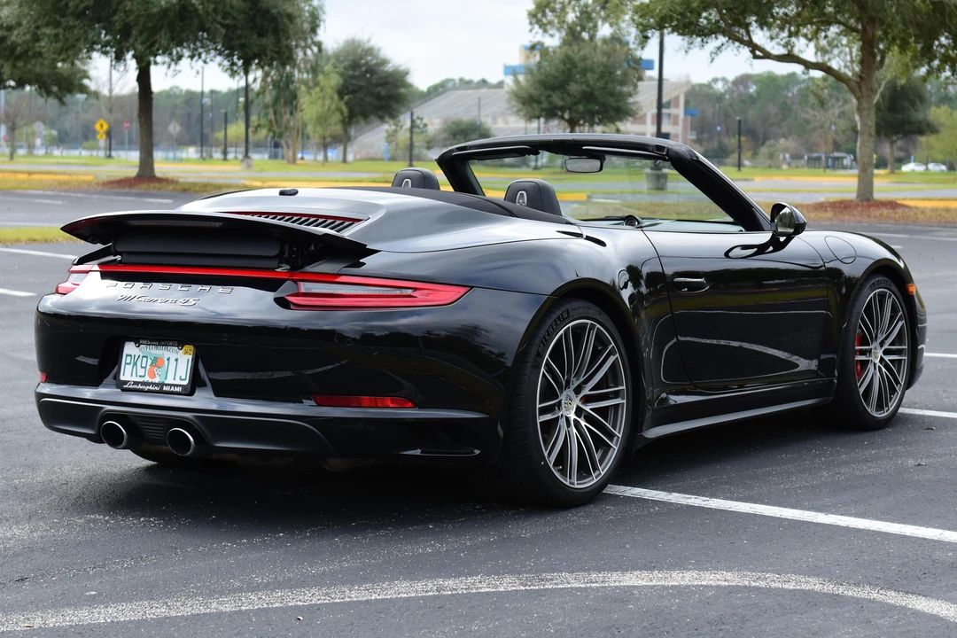 2017 Porsche 991 Carrera 4S - Image 4 of 16