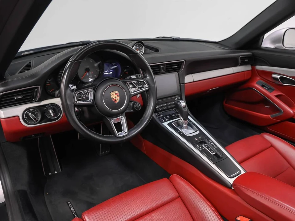 2017 Porsche 991 Carrera 4S - Image 4 of 5