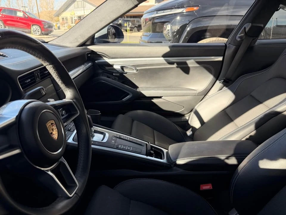 2017 Porsche 991 Carrera 4S - Image 7 of 9