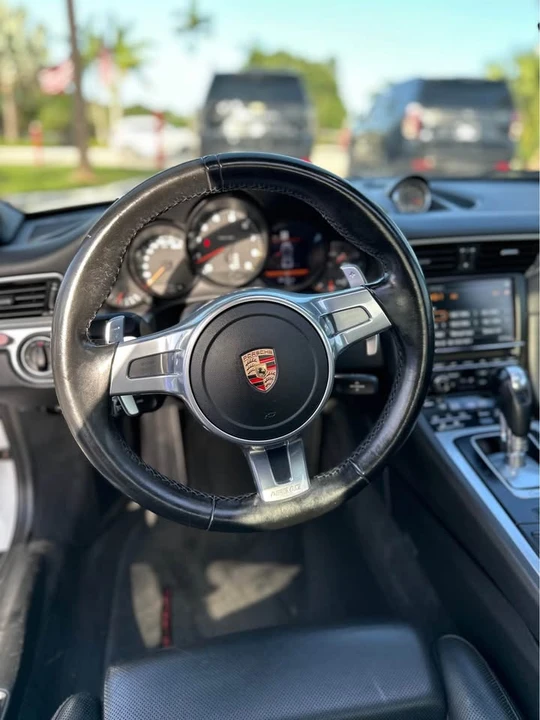 2017 Porsche 991 Carrera 4S - Image 8 of 12