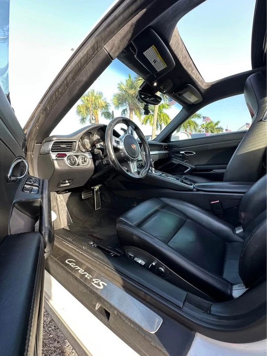 2017 Porsche 991 Carrera 4S - Image 11 of 12