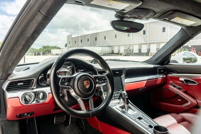 2017 Porsche 991 Carrera 4S - Image 13 of 21