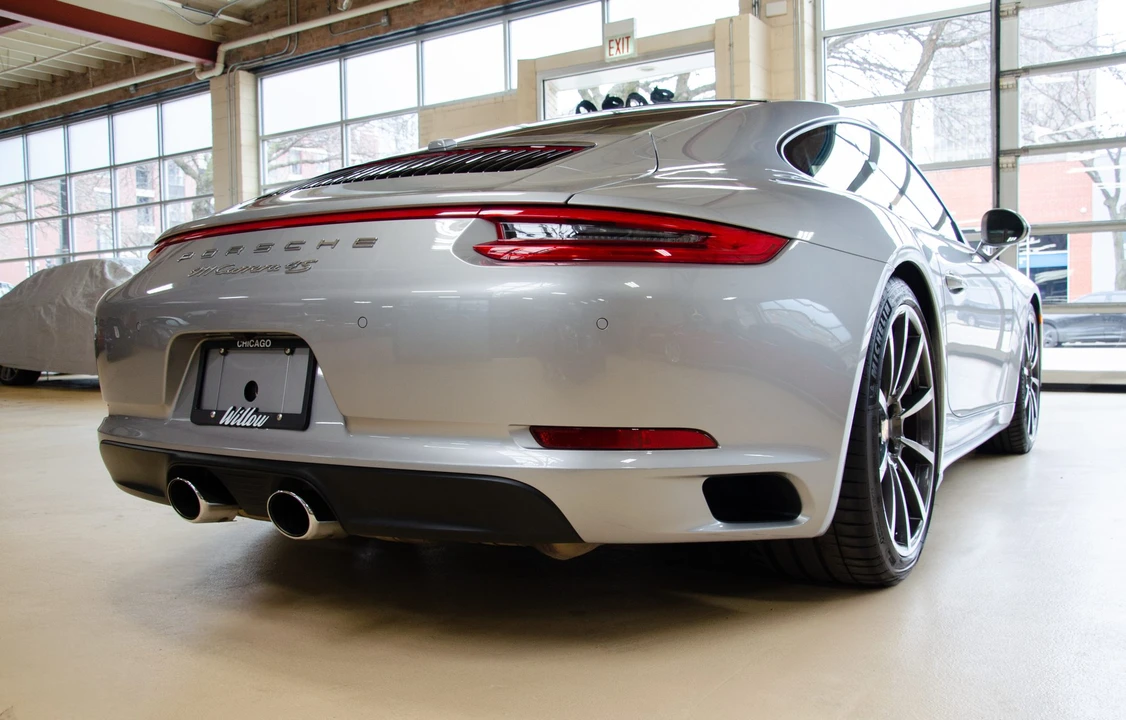 2017 Porsche 991 Carrera 4S - Image 20 of 31