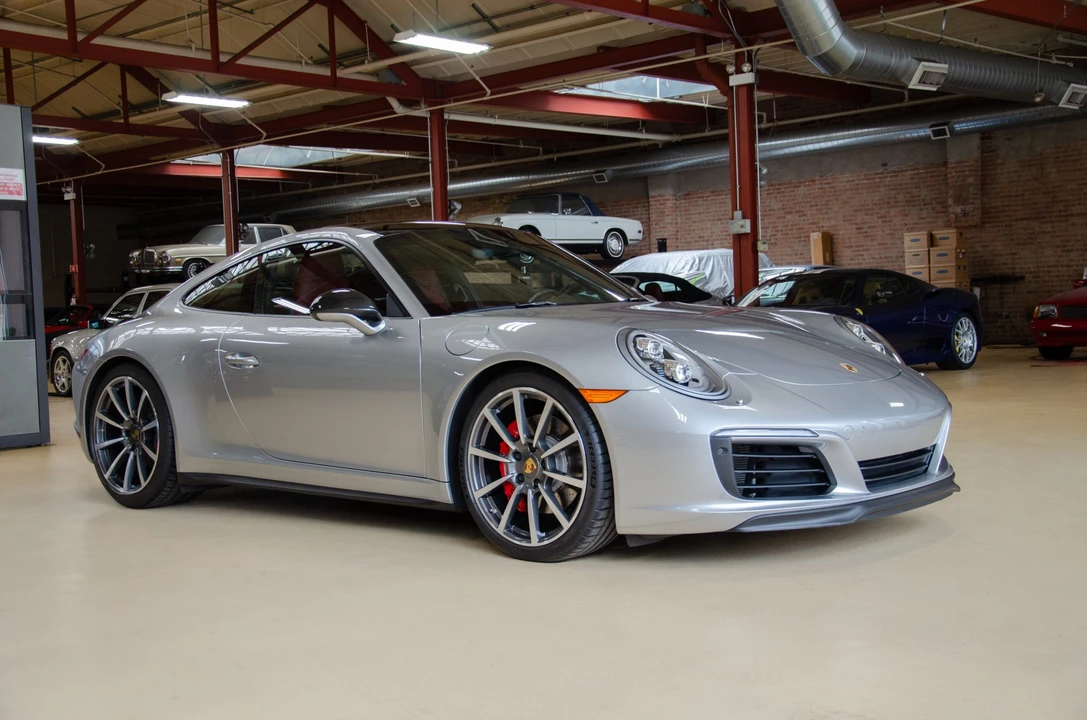 2017 Porsche 991 Carrera 4S - Image 10 of 31