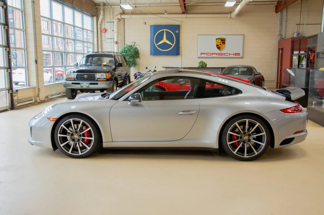 2017 Porsche 991 Carrera 4S - Image 31 of 31