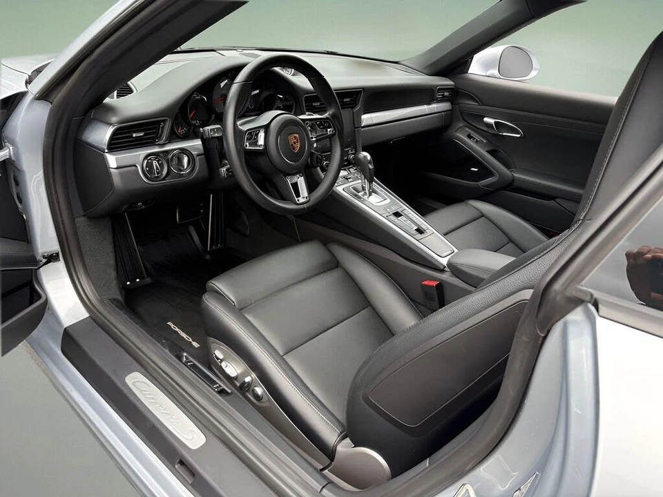 2017 Porsche 991 Carrera 4S - Image 14 of 31