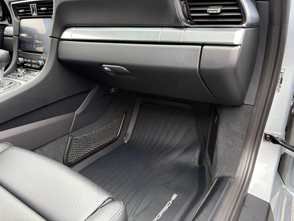 2017 Porsche 991 Carrera 4S - Image 30 of 31
