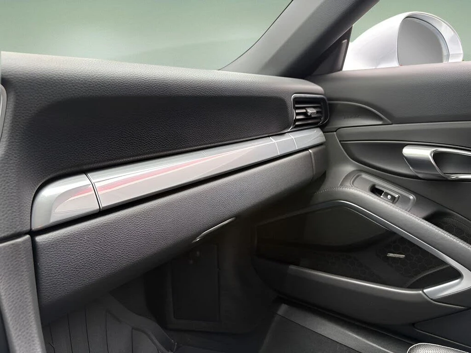 2017 Porsche 991 Carrera 4S - Image 24 of 31
