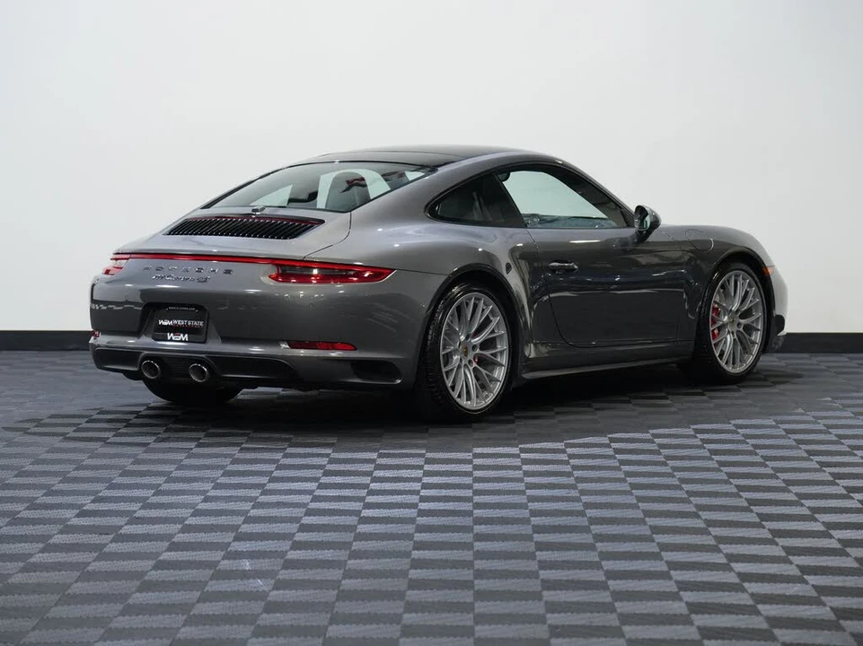 2017 Porsche 991 Carrera 4S - Image 6 of 31