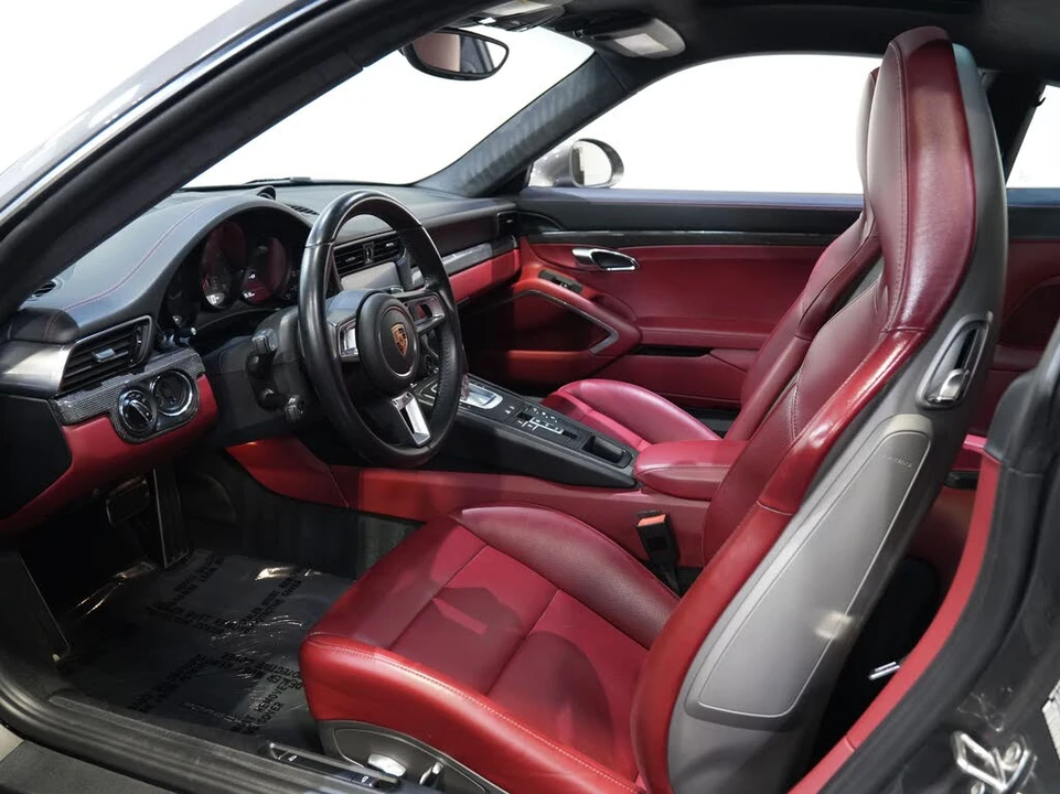 2017 Porsche 991 Carrera 4S - Image 28 of 31