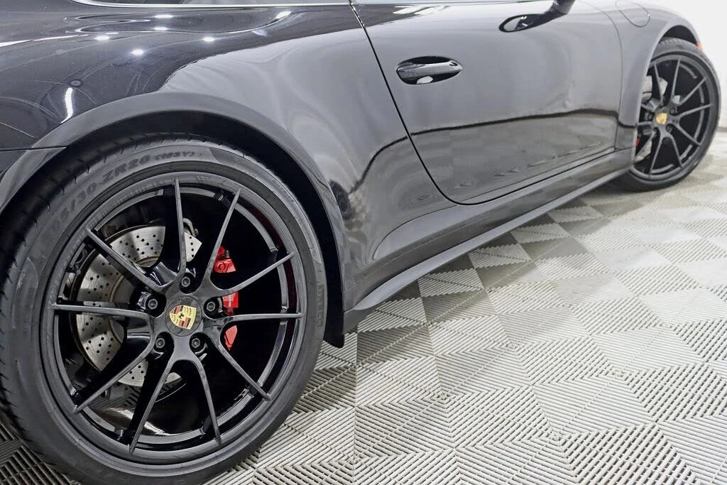 2017 Porsche 991 Carrera 4S - Image 11 of 31
