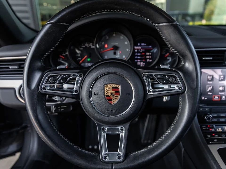 2017 Porsche 991 Carrera 4S - Image 27 of 31
