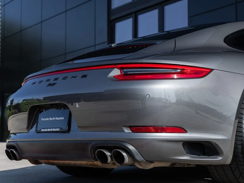 2017 Porsche 991 Carrera 4S - Image 15 of 31
