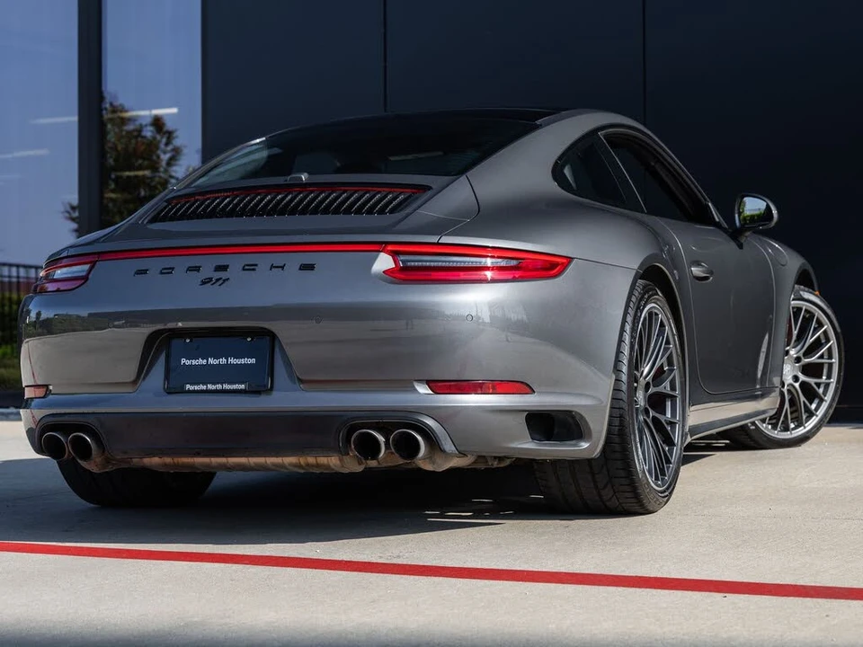2017 Porsche 991 Carrera 4S - Image 11 of 31