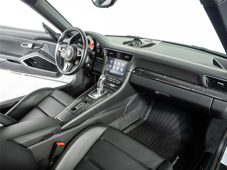 2017 Porsche 991 Carrera 4S - Image 18 of 29