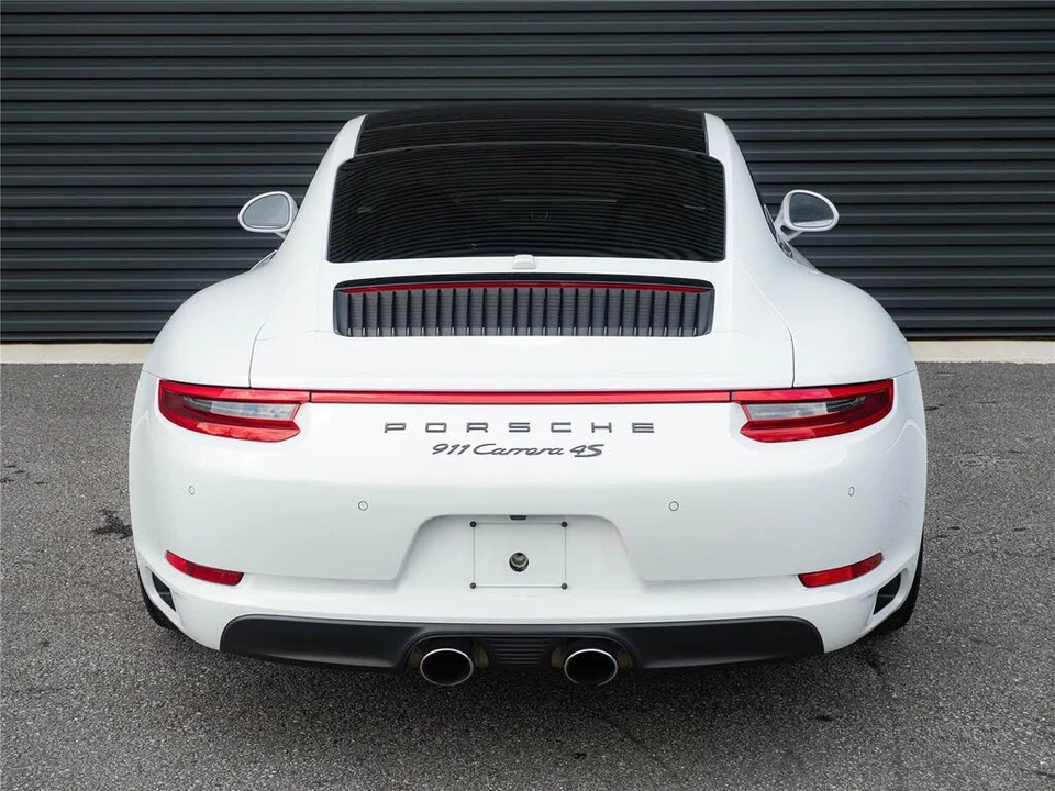 2017 Porsche 991 Carrera 4S - Image 23 of 29