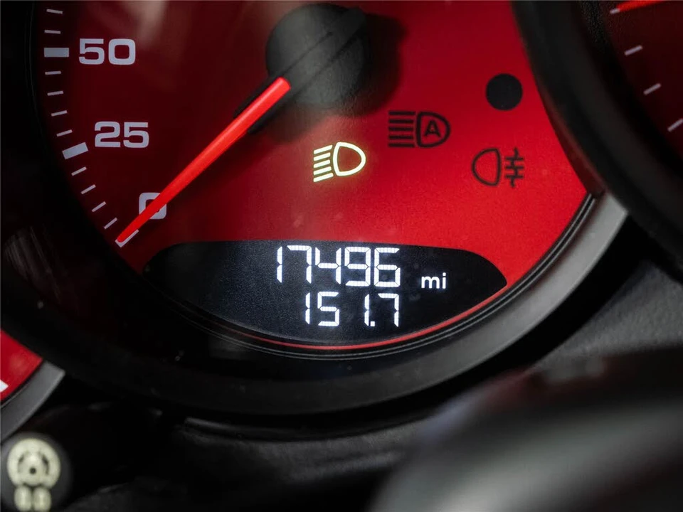 2017 Porsche 991 Carrera 4S - Image 10 of 29