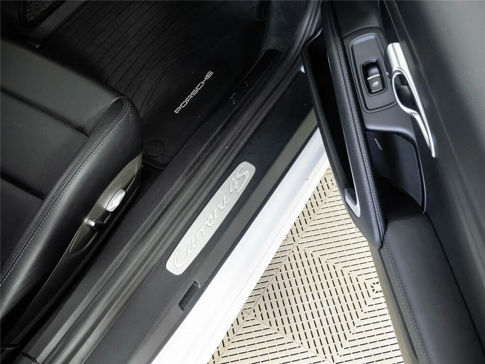 2017 Porsche 991 Carrera 4S - Image 19 of 29