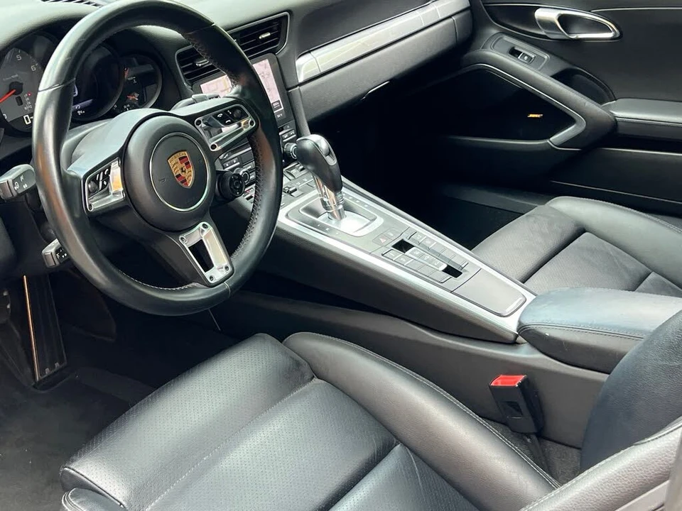 2017 Porsche 991 Carrera 4S - Image 4 of 31