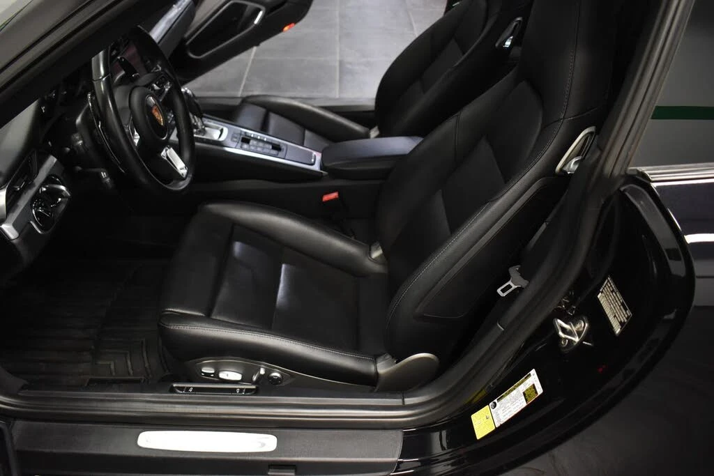 2017 Porsche 991 Carrera 4S - Image 19 of 24