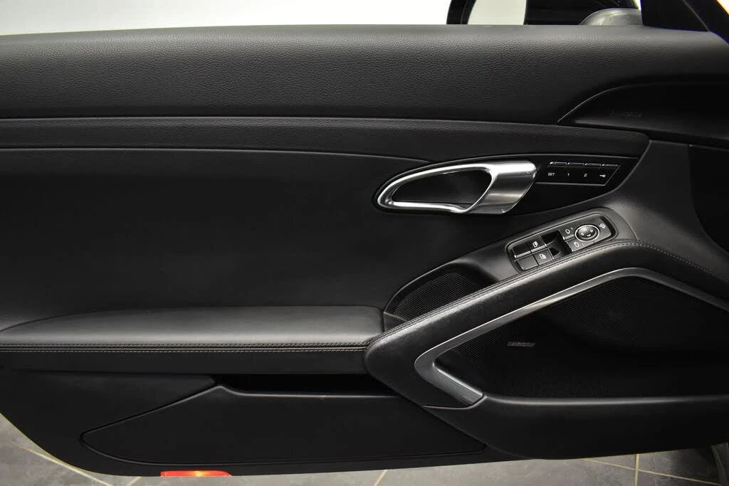 2017 Porsche 991 Carrera 4S - Image 21 of 24