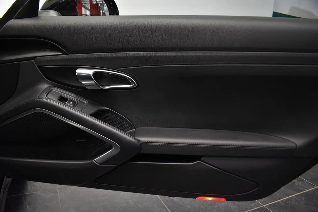 2017 Porsche 991 Carrera 4S - Image 20 of 24