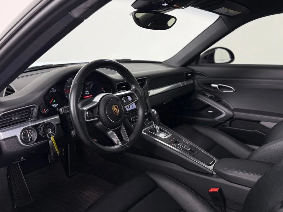 2017 Porsche 991 Carrera 4S - Image 4 of 7
