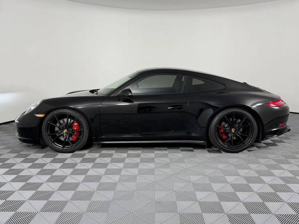 2017 Porsche 991 Carrera 4S - Image 2 of 7