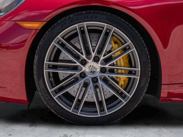 2017 Porsche 991 Carrera 4S - Image 10 of 16