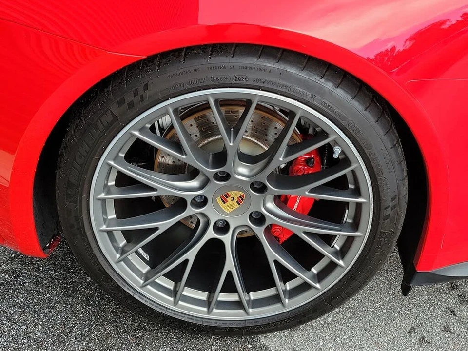 2017 Porsche 991 Carrera 4S - Image 14 of 31