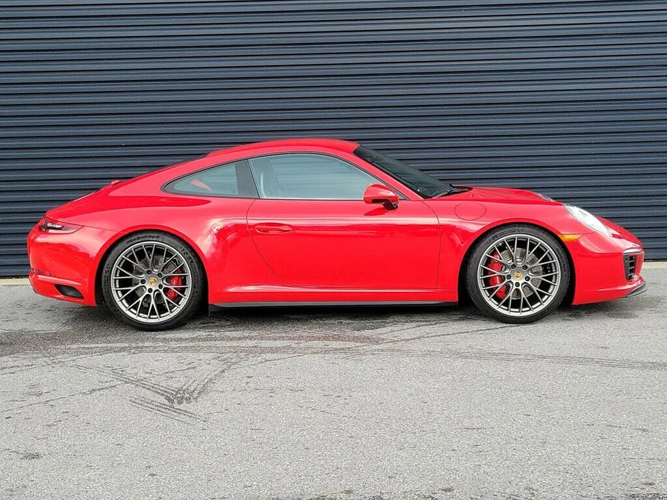 2017 Porsche 991 Carrera 4S - Image 8 of 31