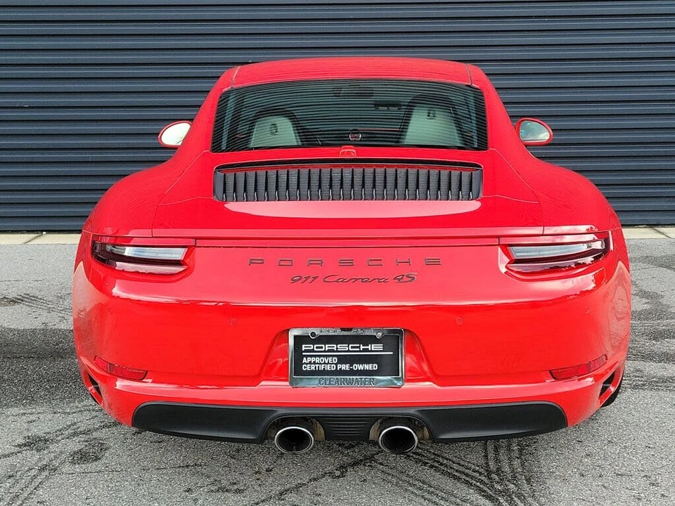 2017 Porsche 991 Carrera 4S - Image 6 of 31