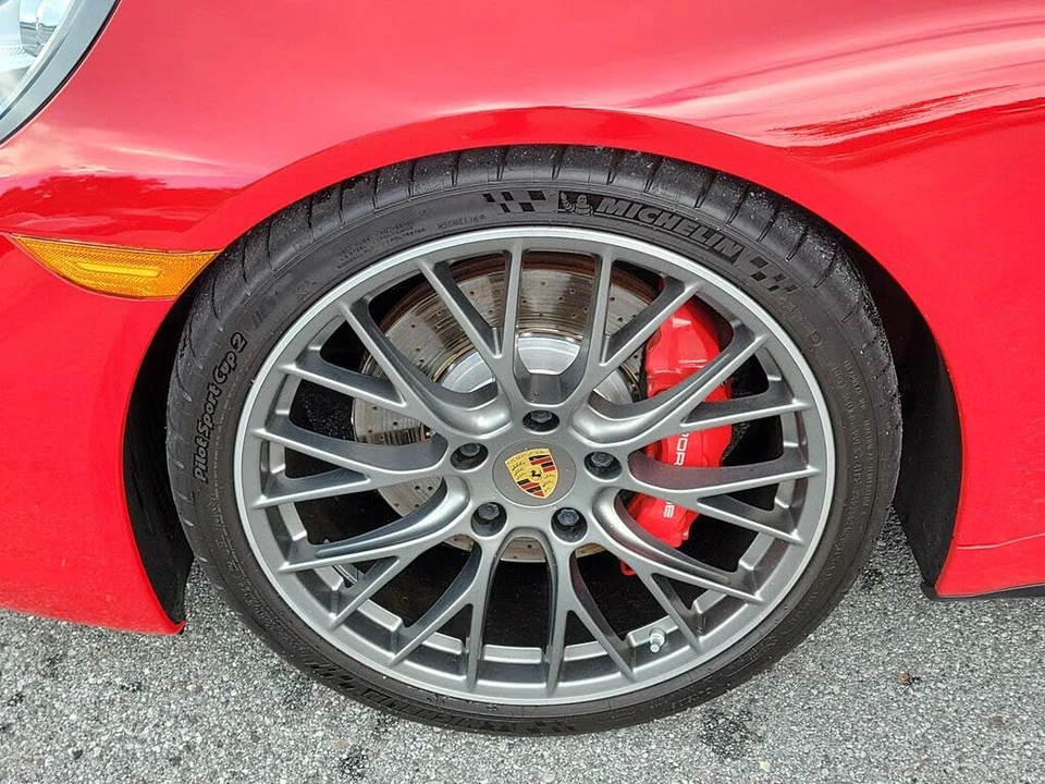 2017 Porsche 991 Carrera 4S - Image 12 of 31