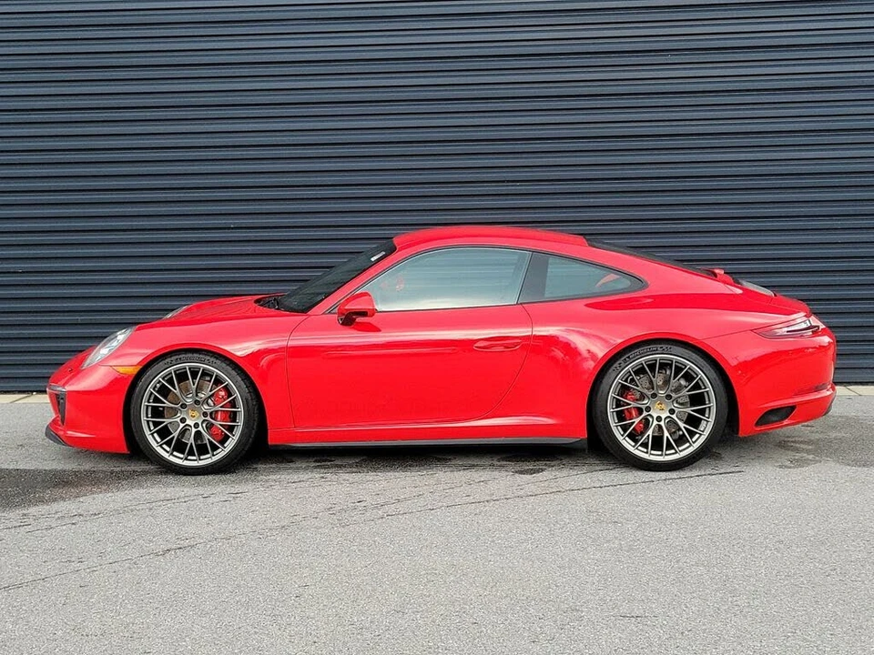 2017 Porsche 991 Carrera 4S - Image 2 of 31