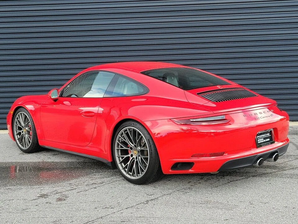 2017 Porsche 991 Carrera 4S - Image 3 of 31