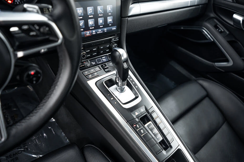 2017 Porsche 991 Carrera 4S - Image 17 of 26