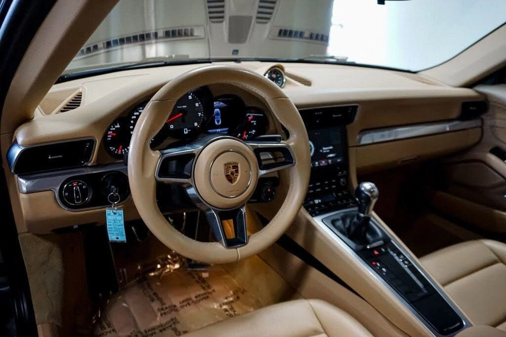 2017 Porsche 991 Carrera 4S - Image 10 of 31